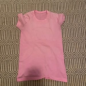 Lululemon Swiftly Tech